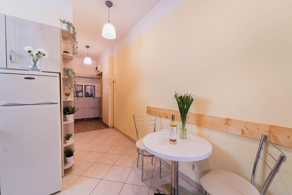 Market Square - Street Rynek 24 -2 Rooms Breslavia Esterno foto