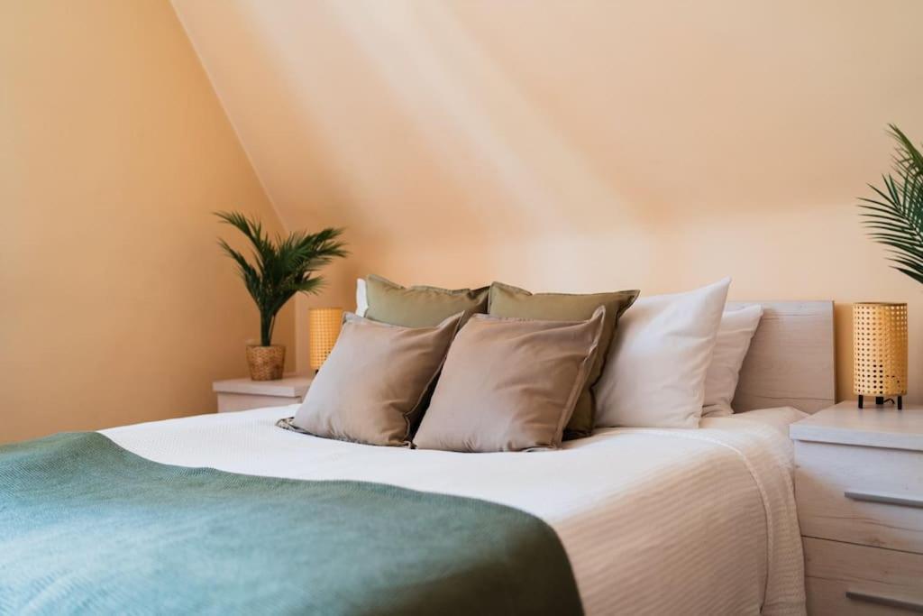 Market Square - Street Rynek 24 -2 Rooms Breslavia Esterno foto